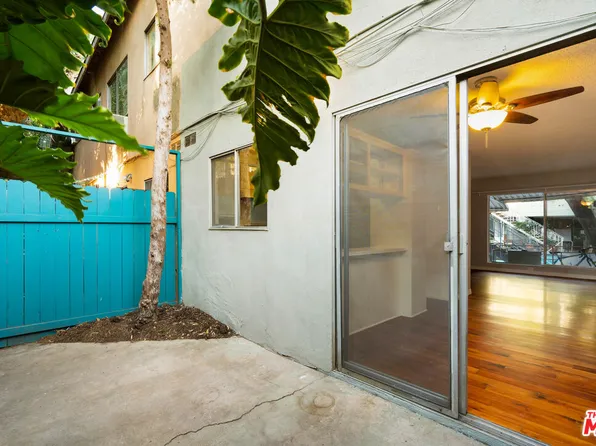 941 N San Vicente Blvd APT 5, West Hollywood, CA 90069
