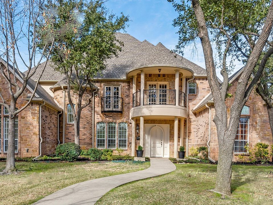 1st image of 6131 Royalton Dr