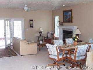 4th image of 1373 W Settlement Dr