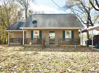 1702 Burrow St, Humboldt, TN 38343