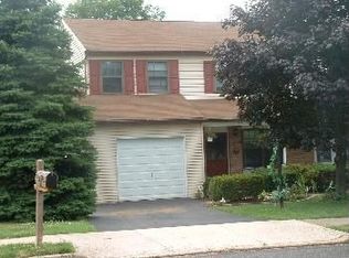284 Pamela Cir, Harleysville, PA 19438