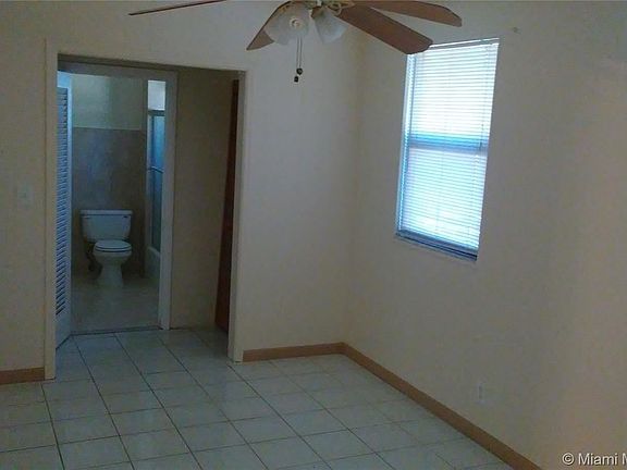 CD3285DC-CEC5-446C-B89F-FEB206FB3553