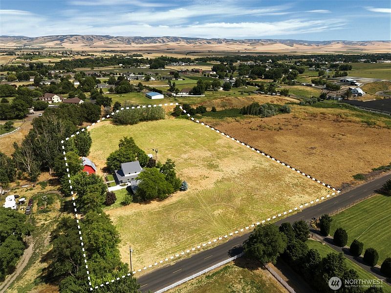 5th image of 717 County Road 448
