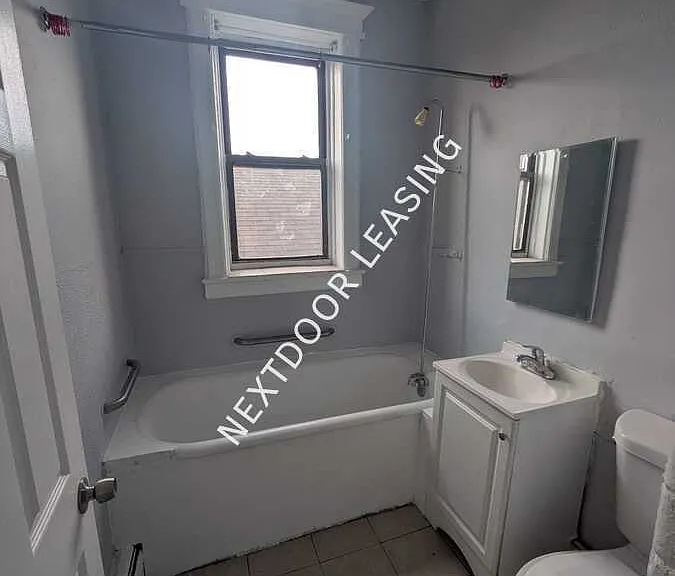 9 Grant Ave #3LM — Photo 5