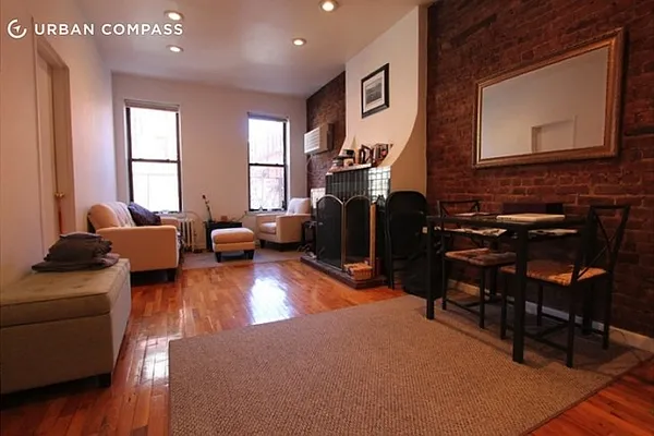 Rented by Compass | media 40