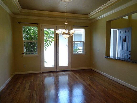 5th image of 2688 Aberdeen Ln