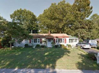 74 Douglas Dr, Bellingham, MA 02019