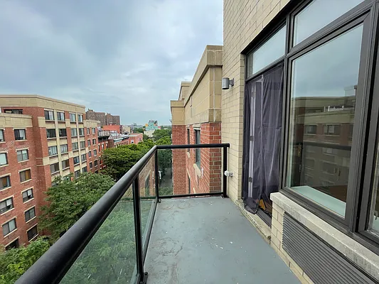 Rented by Compass | media 4