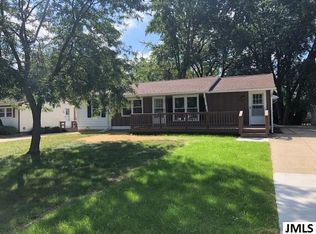 5641 Poplar Dr, Jackson, MI