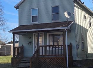 1131 Hamilton Ave, Farrell, PA 16121