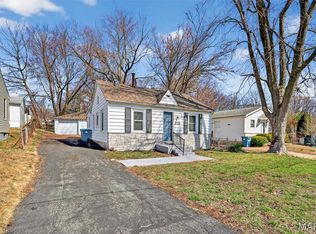 215 Ryan Ave, Saint Louis, MO