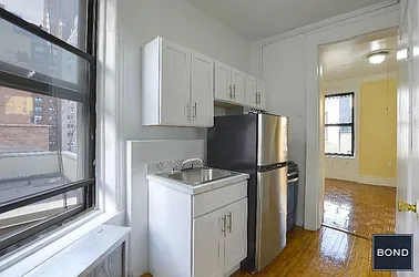 Rented by Bond New York