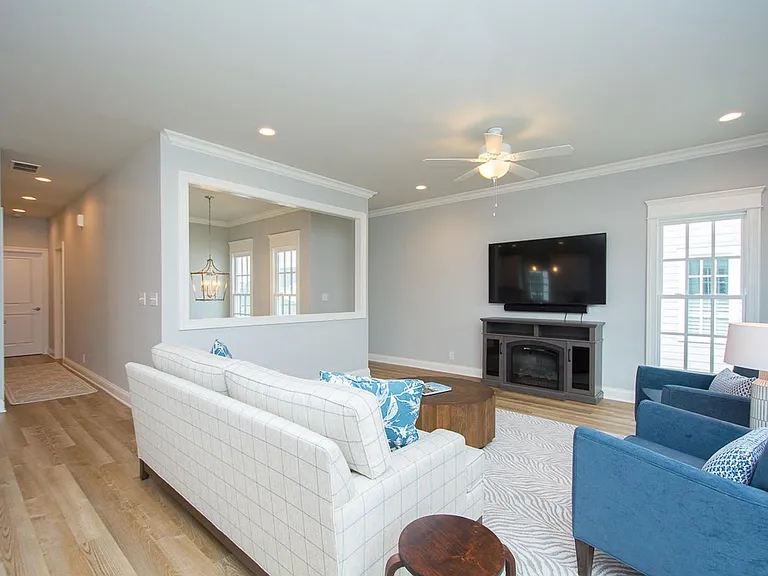 6206 Mistflower Cir #201 — Photo 12