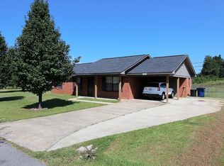 108 Chatham St, Fulton, MS 38843
