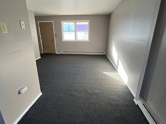 5th image of 2-14 W Laurel St #2B-1BA