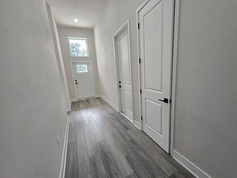6548 NW 109th Pl — Photo 35