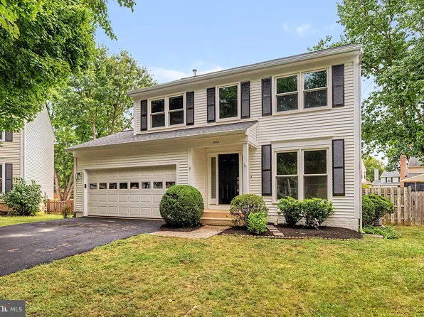 1208 Musket Ct NE, Leesburg, VA 20176