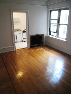 Rented by City Connections Realty | media 7