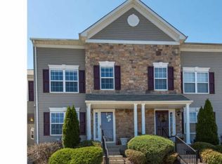 301 Goldenrod Ct #185, Warrington, PA 18976