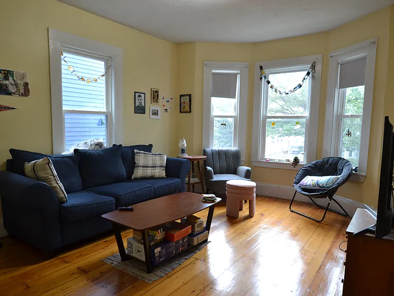 3270 Washington St #1 — Photo 2
