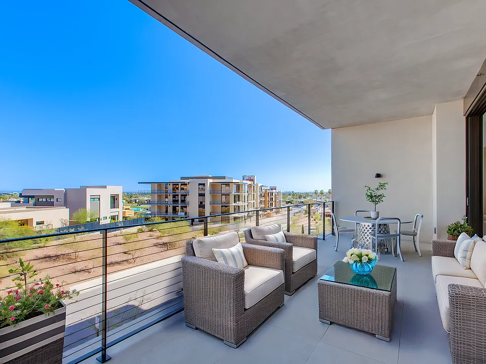5000 N Camelback Ridge Dr #206