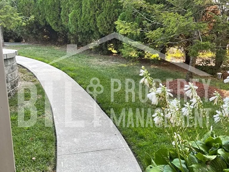 120 Oxford Ct #1 — Photo 13
