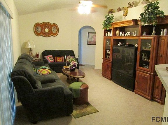 4th image of 37 Lee Dr