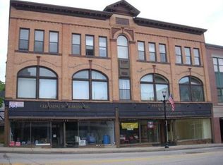 28 Main St, Hudson, MA 01749