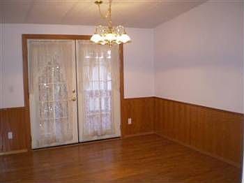 5th image of 422 165th Street Ct E