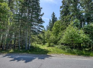 6-60B Tea Hill Rd, Stonington, ME 04681