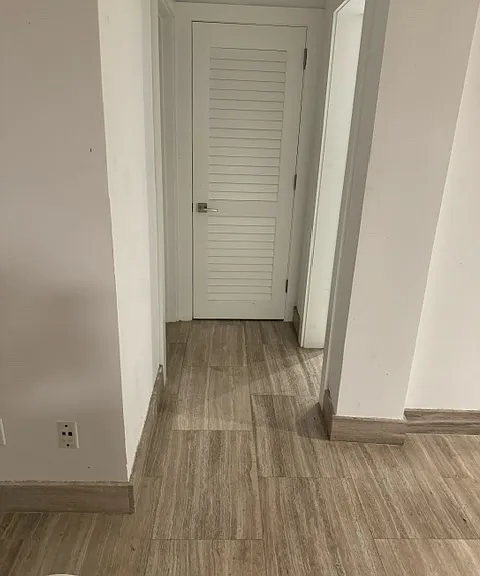 2201 Brickell Ave #10 — Photo 8