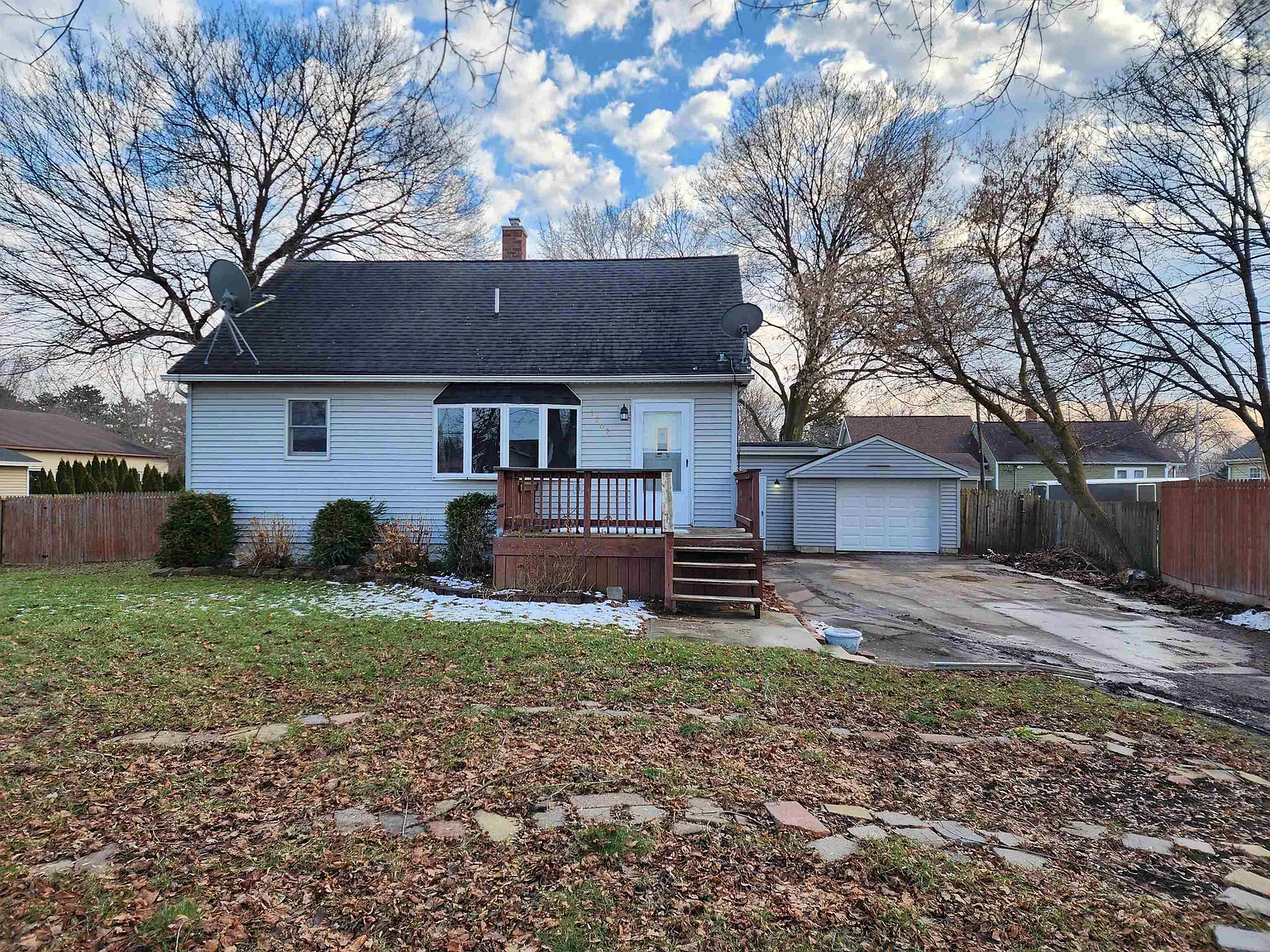 1702 Cass Avenue Rd photo 1