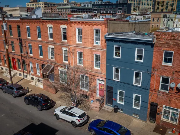 1305 Federal St, Philadelphia, PA 19147