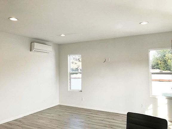 5th image of 3121 Silver Lake Blvd #D