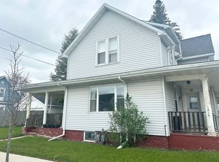 1514 24th St, Two Rivers, WI 54241