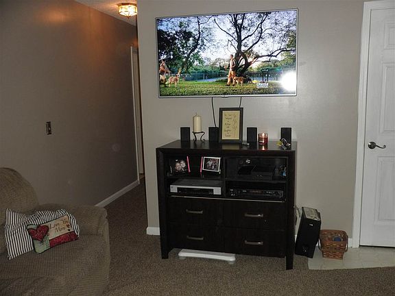 4th image of 506 Countryside Dr