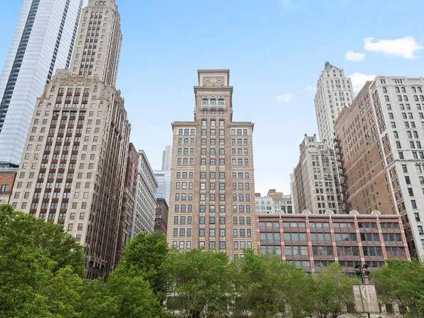 6 N Michigan Ave #903, Chicago, IL 60602