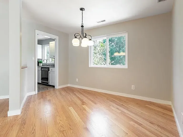 20 Ship Ave #6 — Photo 10