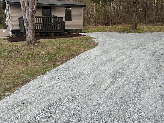 2nd image of 2813 Otter Creek Trl