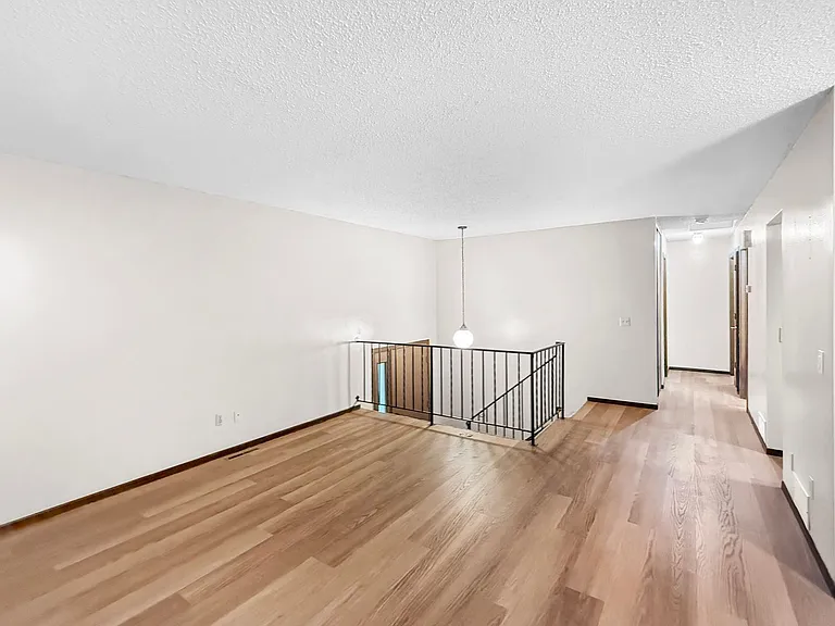 417 Butler Ave E #419 — Photo 5