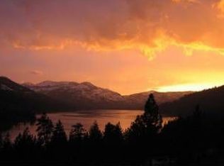 12871 Sierra Dr E, Truckee, CA 96161