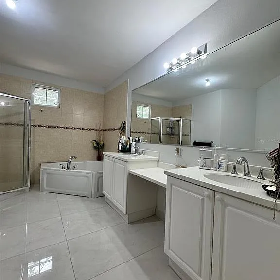 B7 Brighton Country Clb — Photo 19