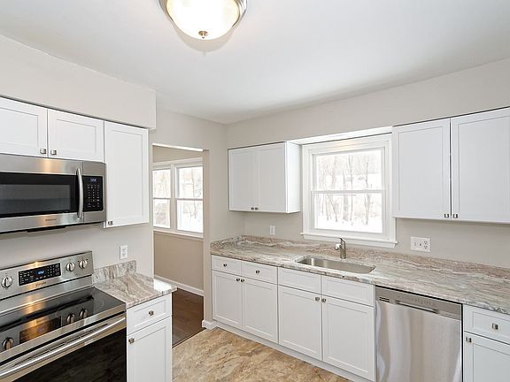 2nd image of 14 Northwood Dr