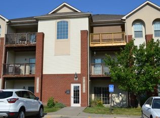 835 Blue Sky Dr APT 102, North Liberty, IA 52317