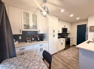 17 Kopi Ln APT 202, Wailuku, HI 96793