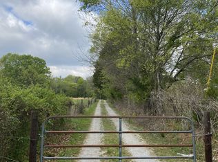 4650 Lunns Store Rd, Chapel Hill, TN 37034