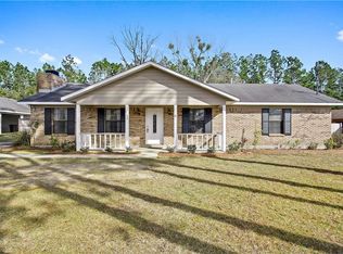 2190 Laura Dr, Semmes, AL 36575