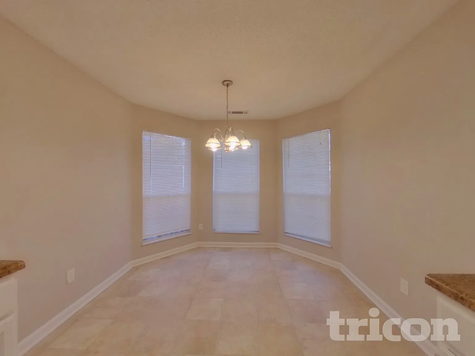 6367 Klondike River Road Lithonia GA — Photo 4