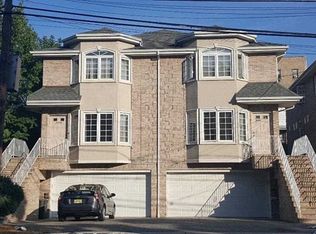 406A Highland Ave, Palisades Park, NJ 07650