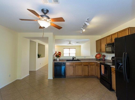 3rd image of 13173 N Deergrass Dr